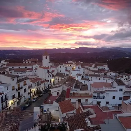Casa Canillas - For Solo Travelers Or Small Groups Of 4 To 6 People Appartamento Canillas de Aceituno