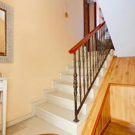 Casa Canillas - For Solo Travelers Or Small Groups Of 4 To 6 People Canillas de Aceituno